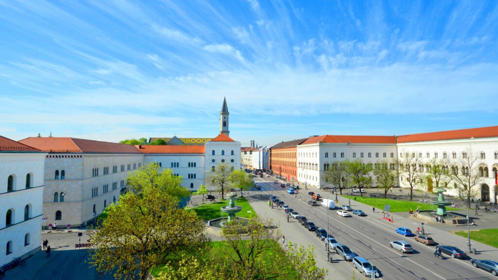 The number of foreign students is around 15% and it is a university that has a voice in the world ranking. The university has a total of 46723 (Female: 29169, Male: 17554) students and 6833 (Female: 4686, Male: 2147) foreign students.