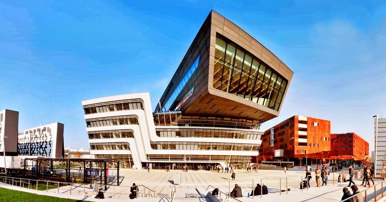 Vienna University of Economics, with its modern building and educational success, is in the best ranking among the Universities that provide education on Economics in Europe.